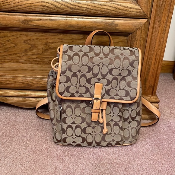 Coach backpack large - Picture 1 of 3